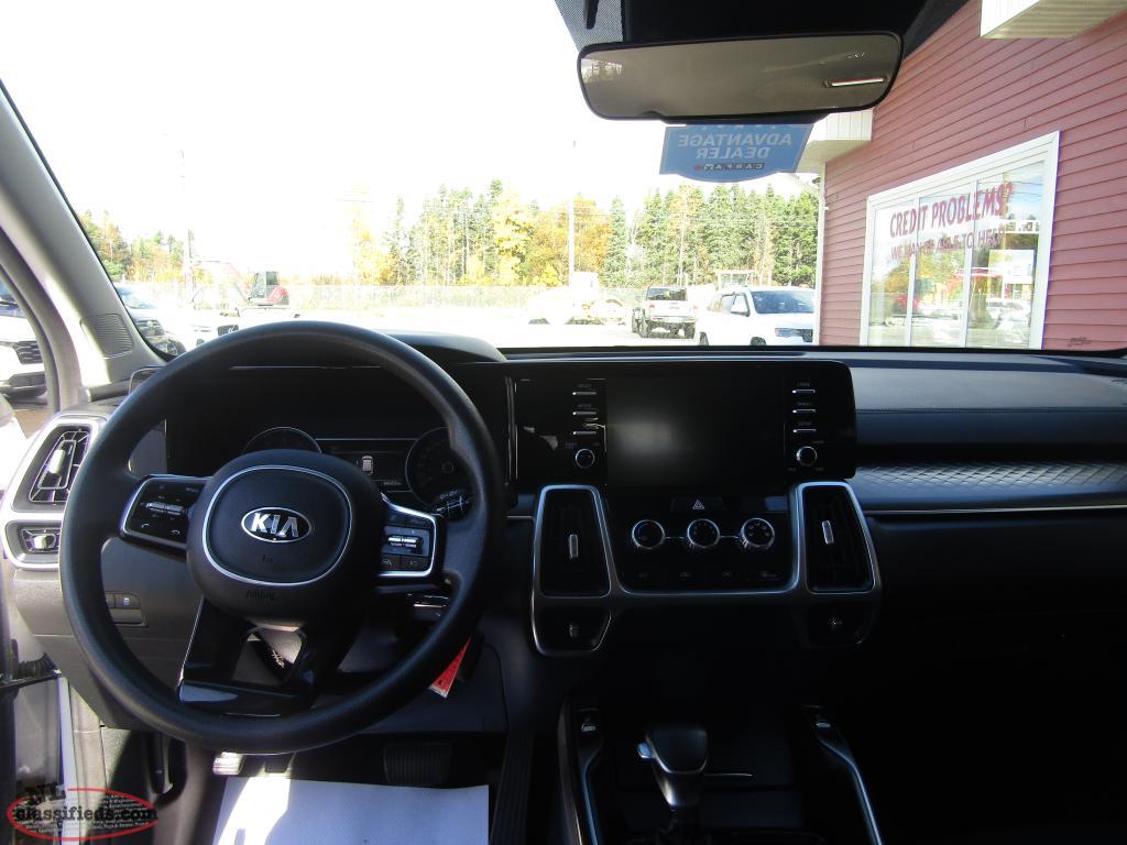 Kia Sorento AWD LX 7 Passenger - Image 8