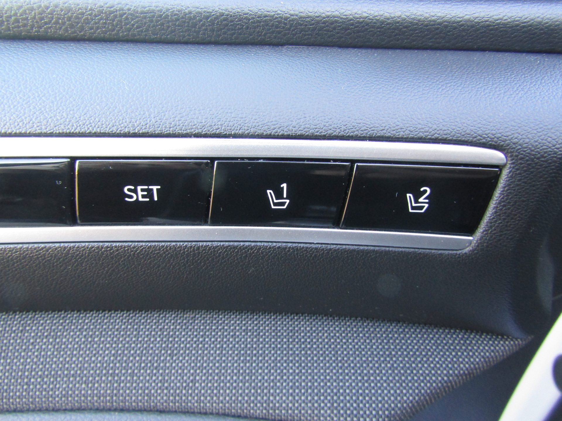 Hyundai Tucson Hybrid Ultimate AWD - Image 22