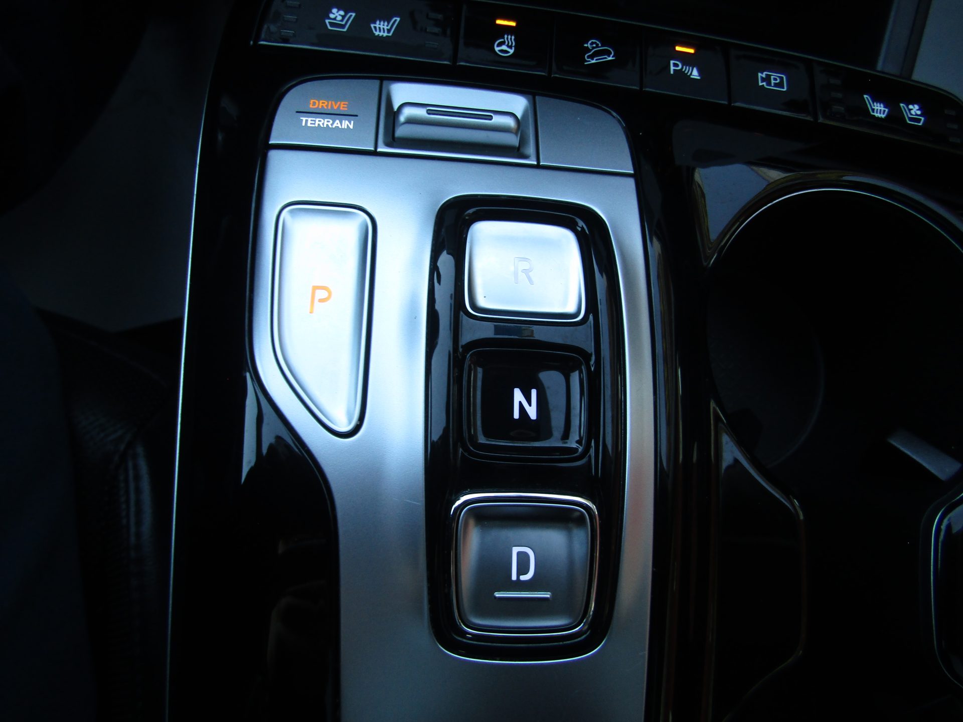 Hyundai Tucson Hybrid Ultimate AWD - Image 24