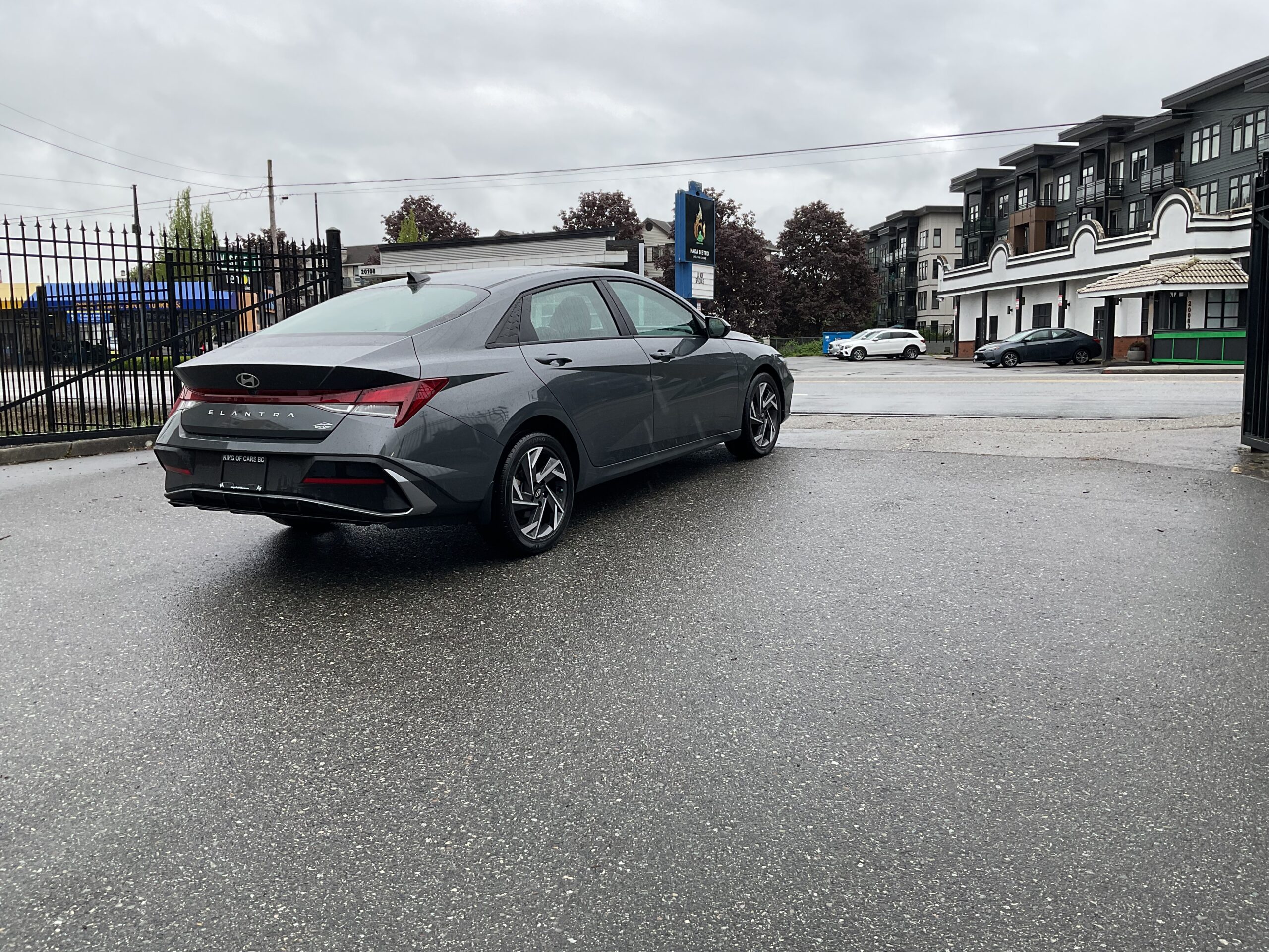 2024 HYUNDAI ELANTRA PREFERRED - Image 4