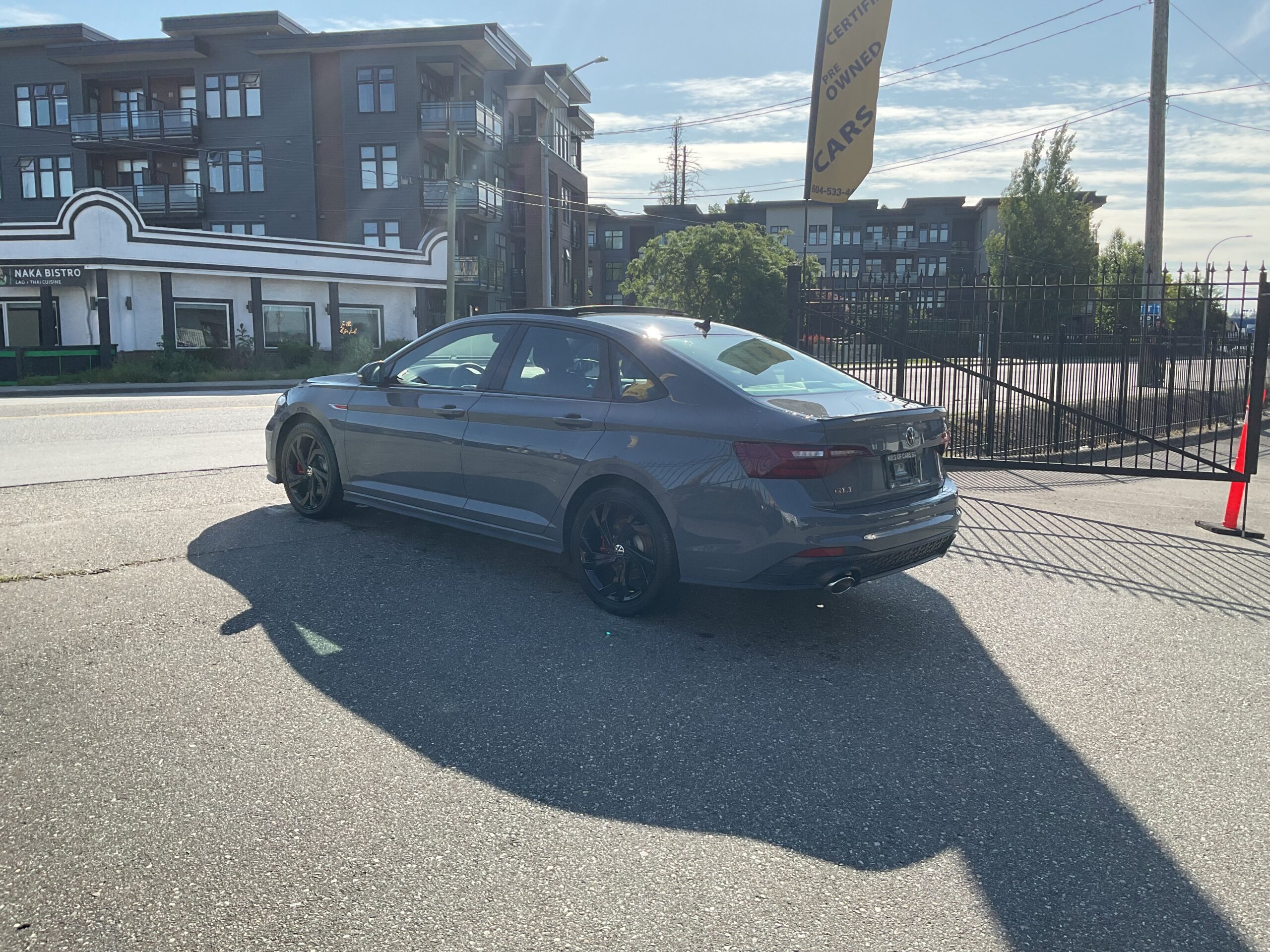 2023 VOLKSWAGEN JETTA GLI BASE - Image 2