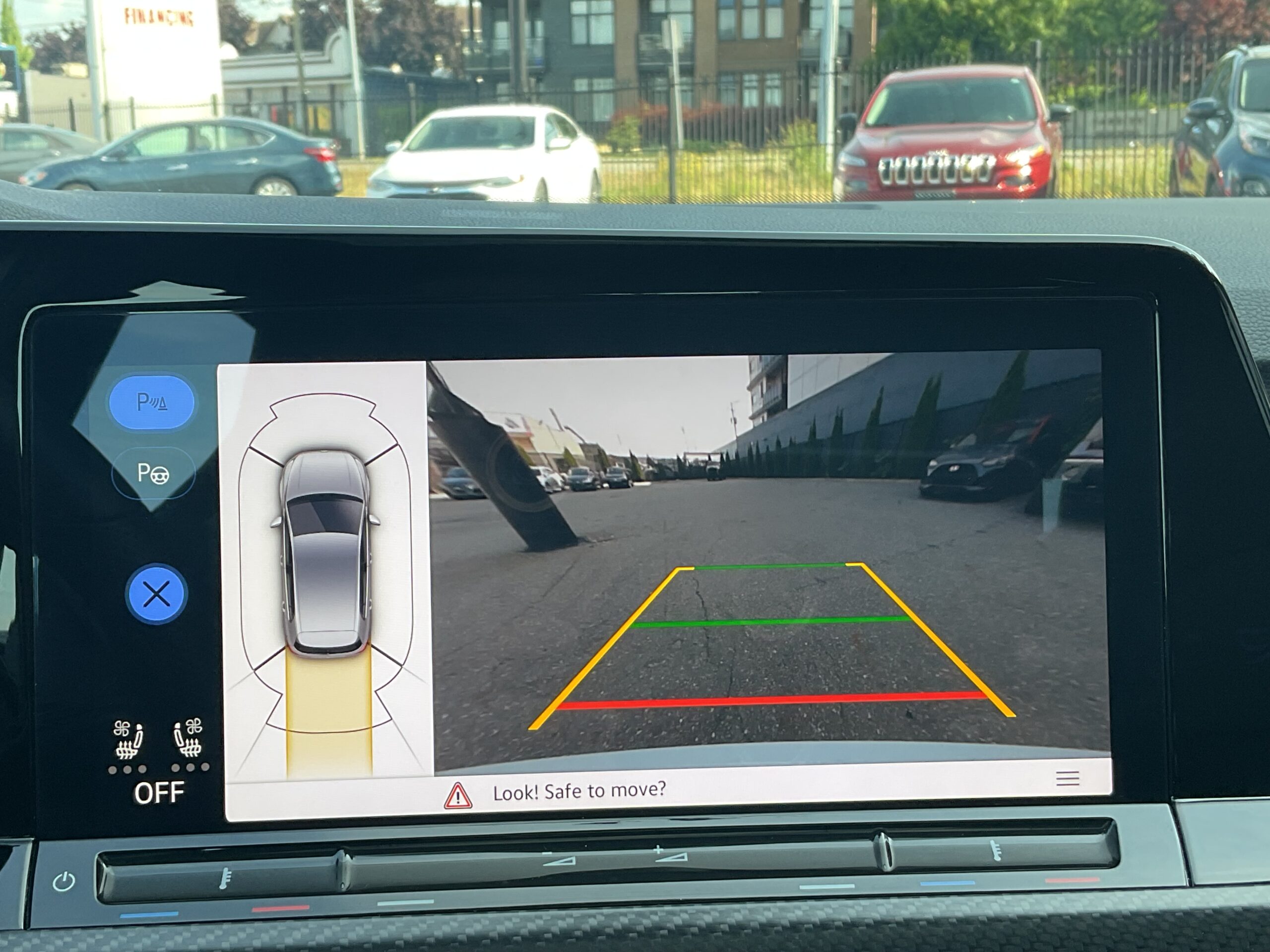 2024 VOLKSWAGEN GOLF R BASE - Image 13