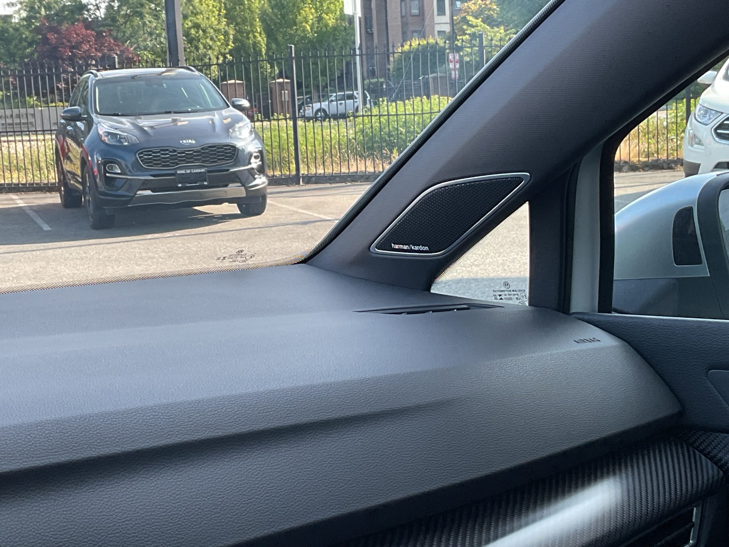 2024 VOLKSWAGEN GOLF R BASE - Image 15