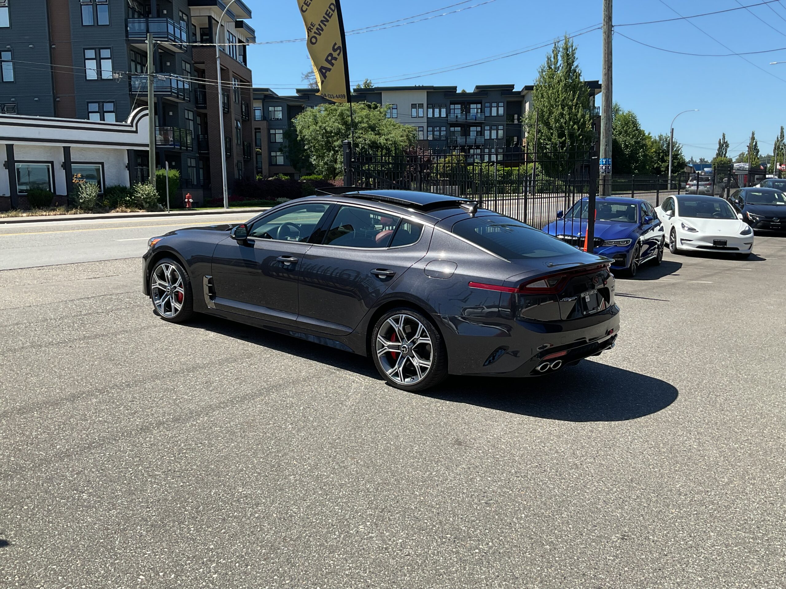2020 KIA STINGER GT LIMITED - Image 2