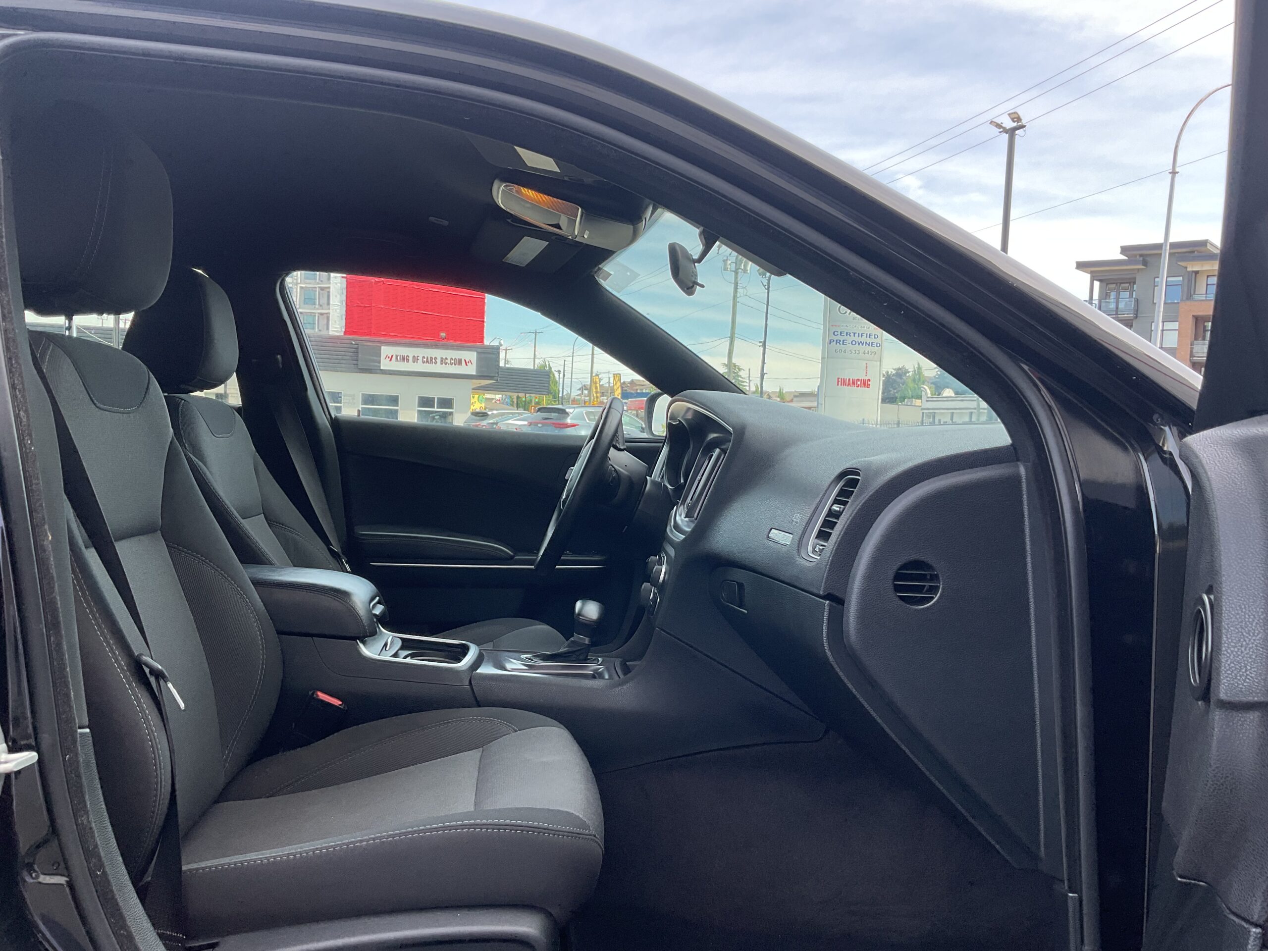 2018 DODGE CHARGER SXT - Image 9