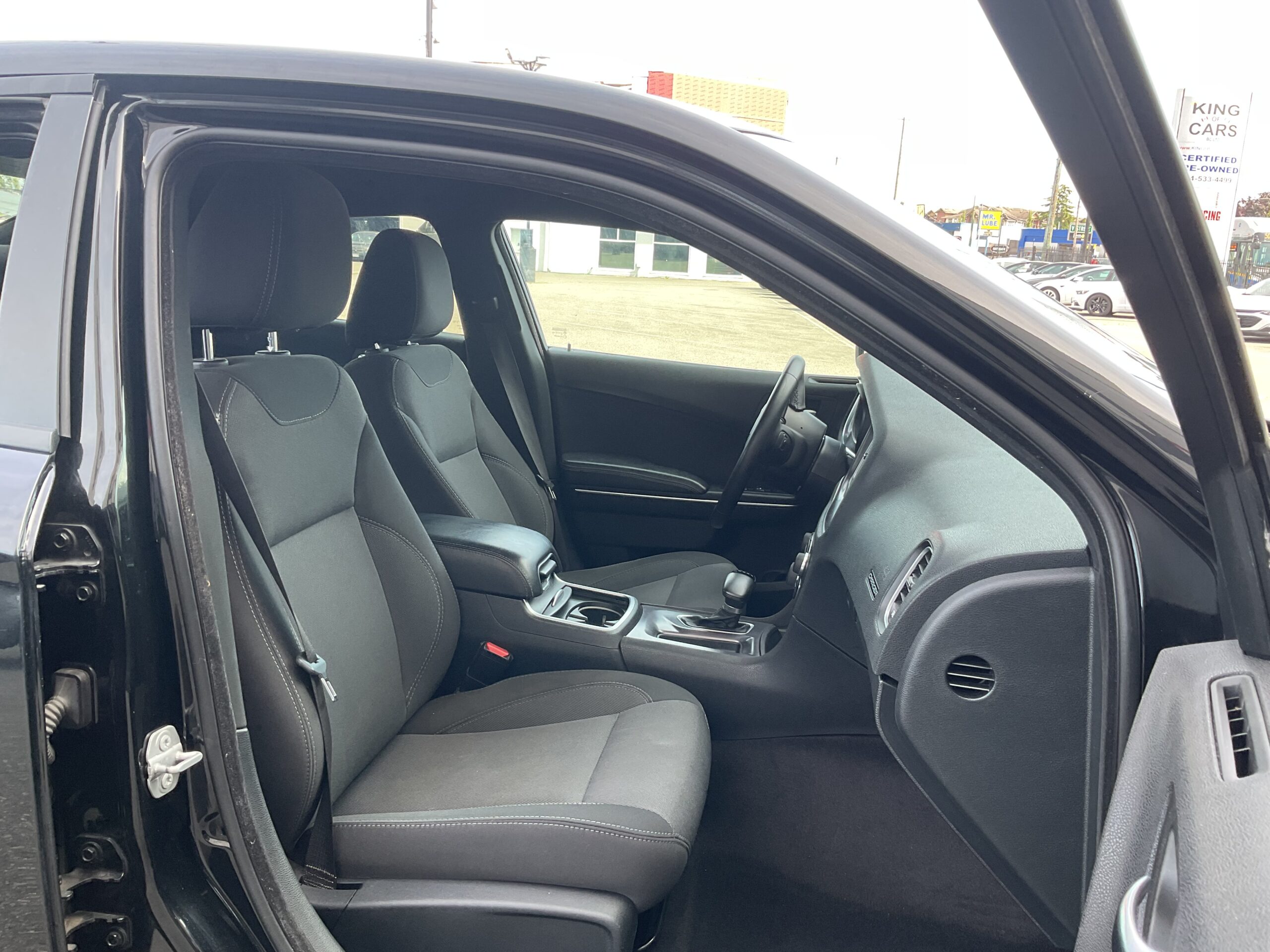 2018 DODGE CHARGER SXT - Image 10