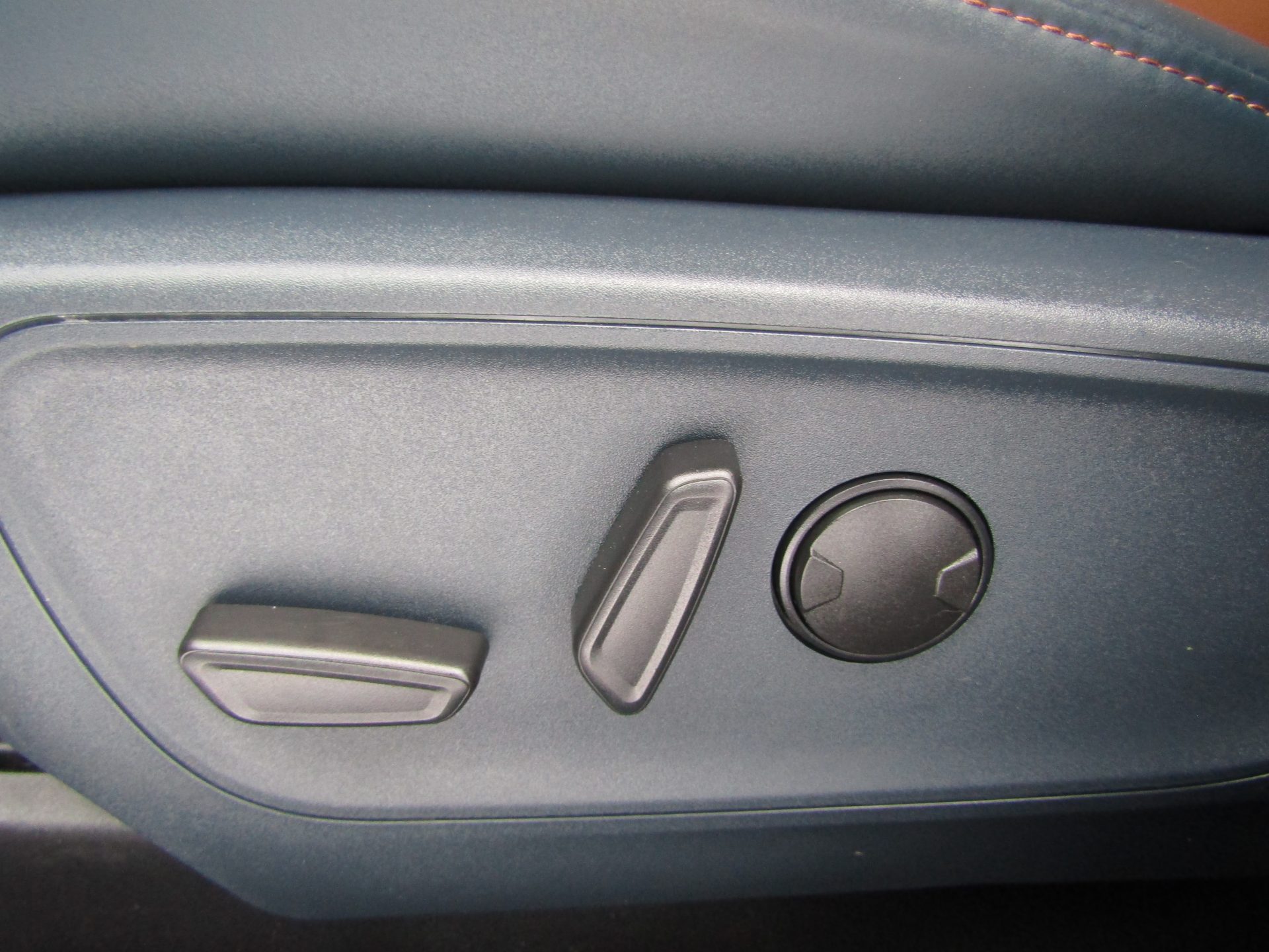 Ford Maverick AWD Lariat - Image 13