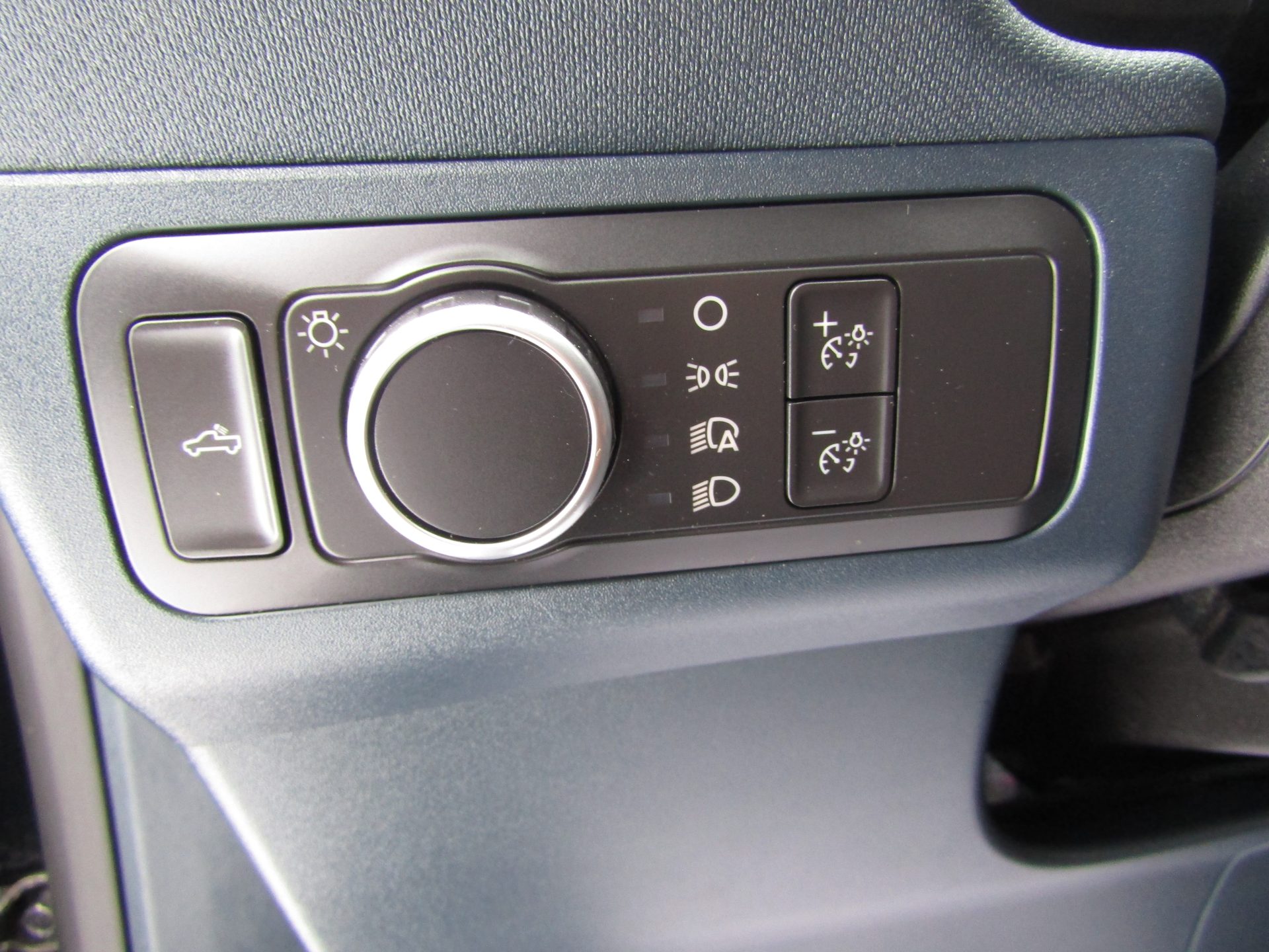 Ford Maverick AWD Lariat - Image 21