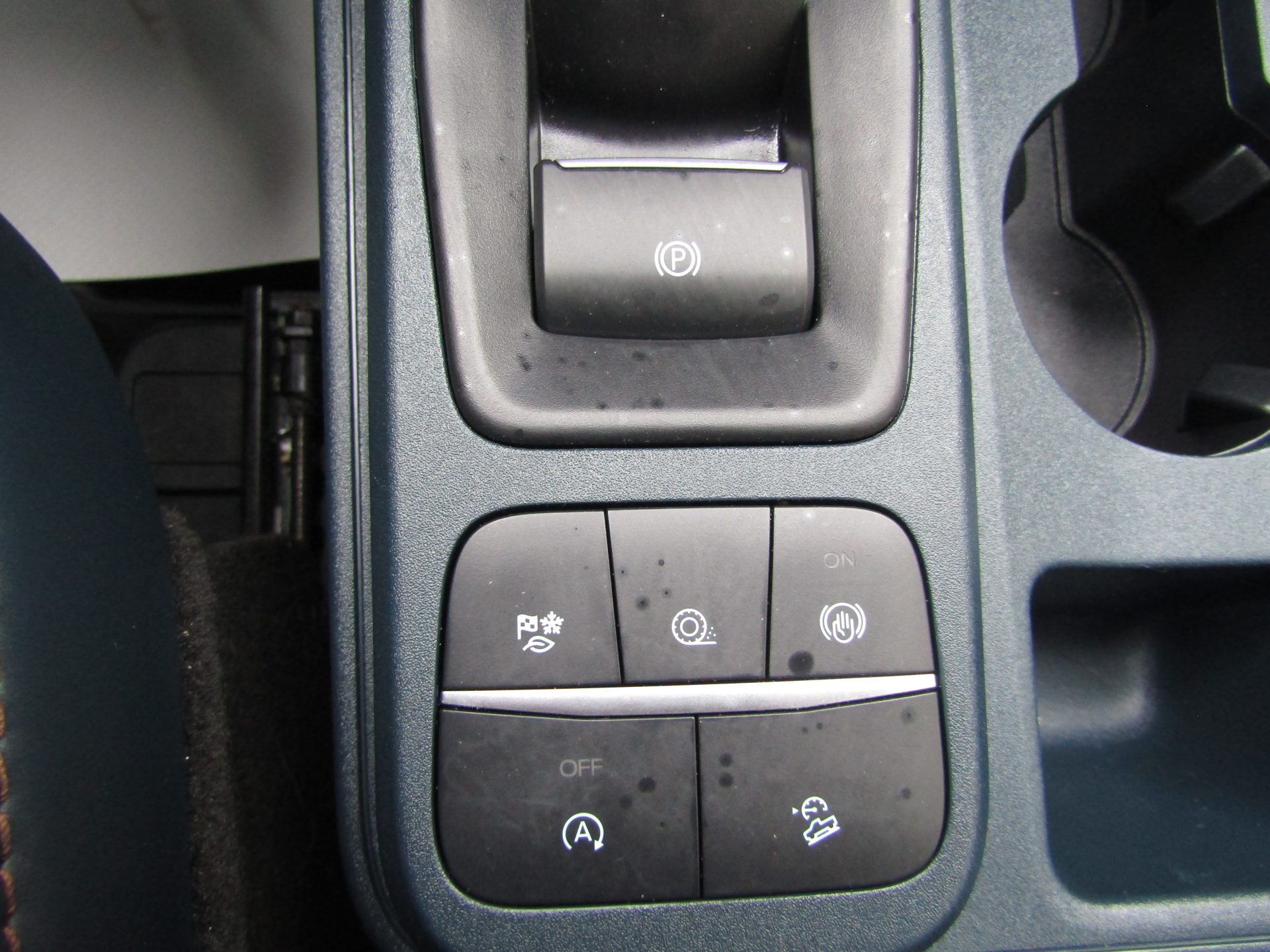 Ford Maverick AWD Lariat - Image 26