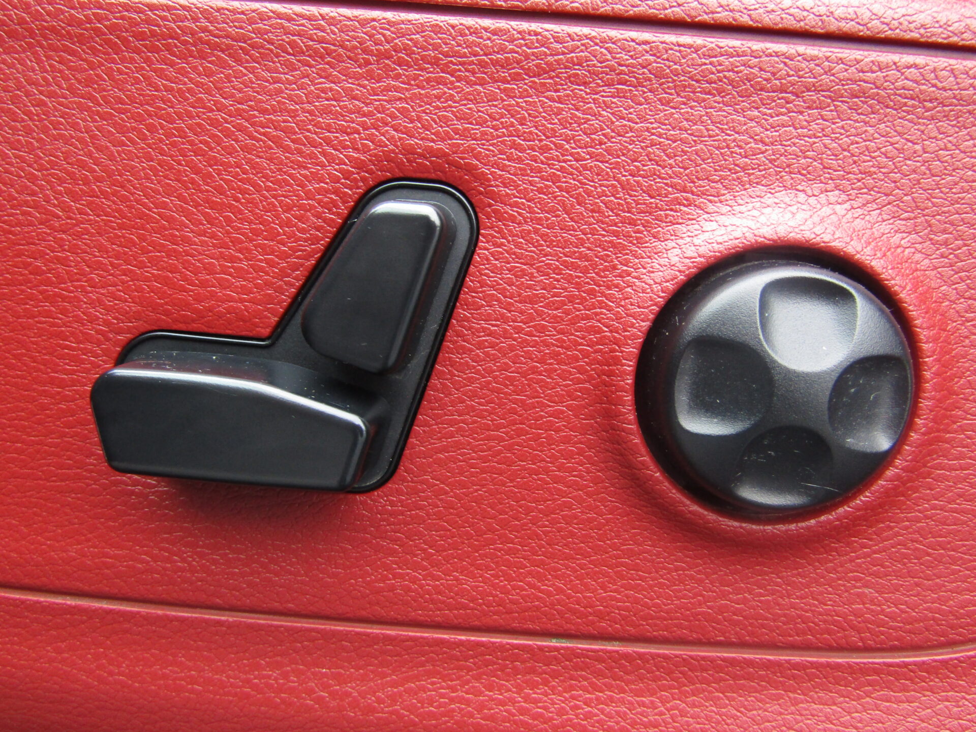 Ram Quad 4×4 Rebel - Image 12