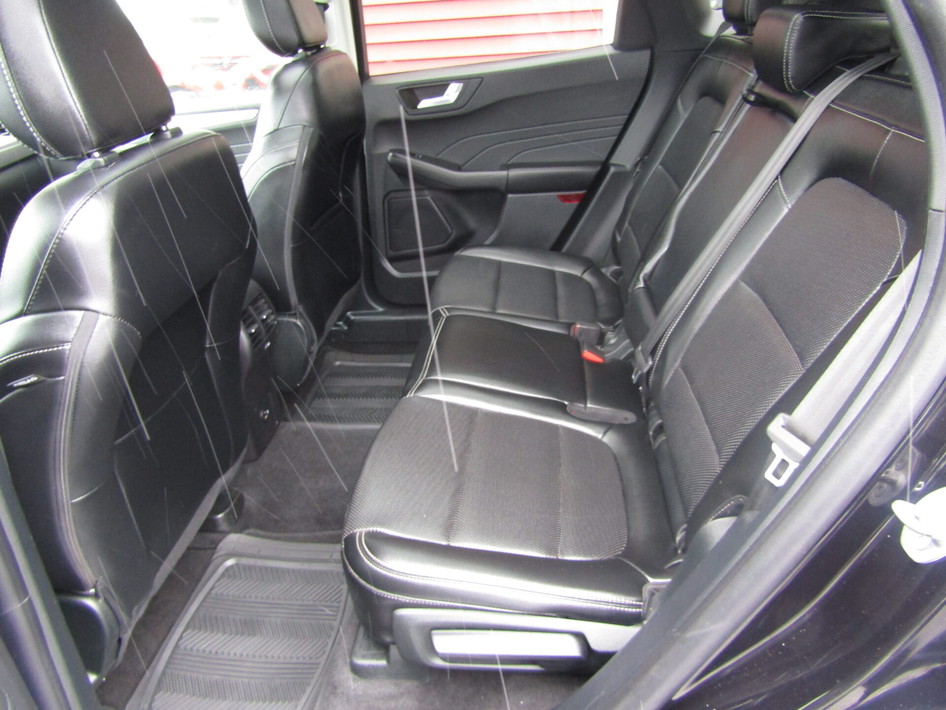 Ford Escape SEL AWD - Image 26