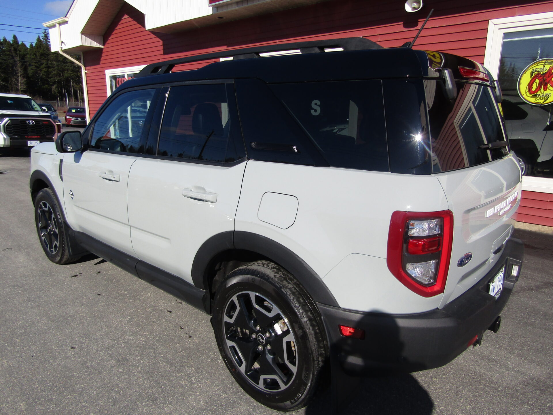 Ford Bronco Sport Outer Banks AWD - Image 5