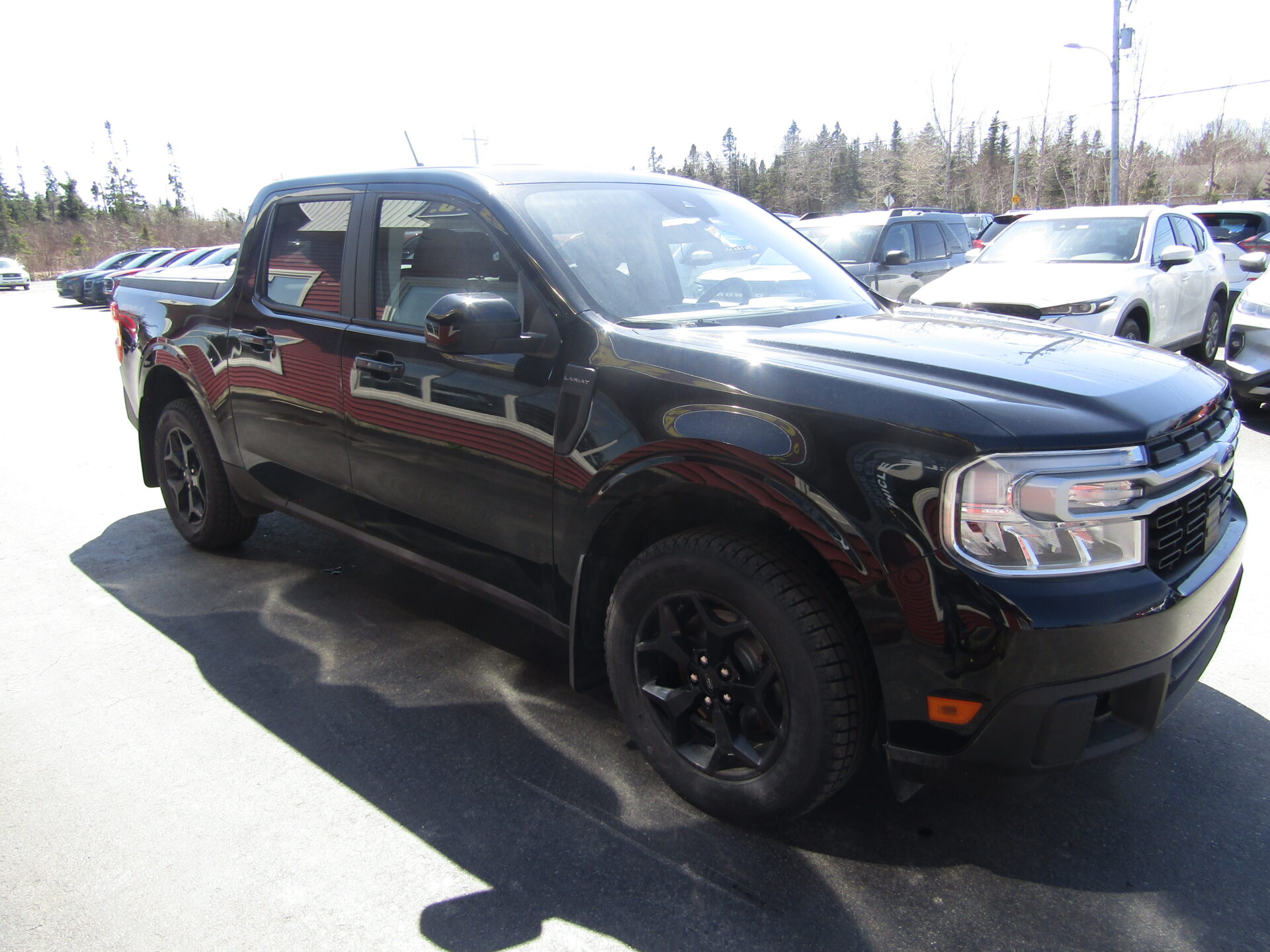 Ford Maverick AWD Lariat - Image 4