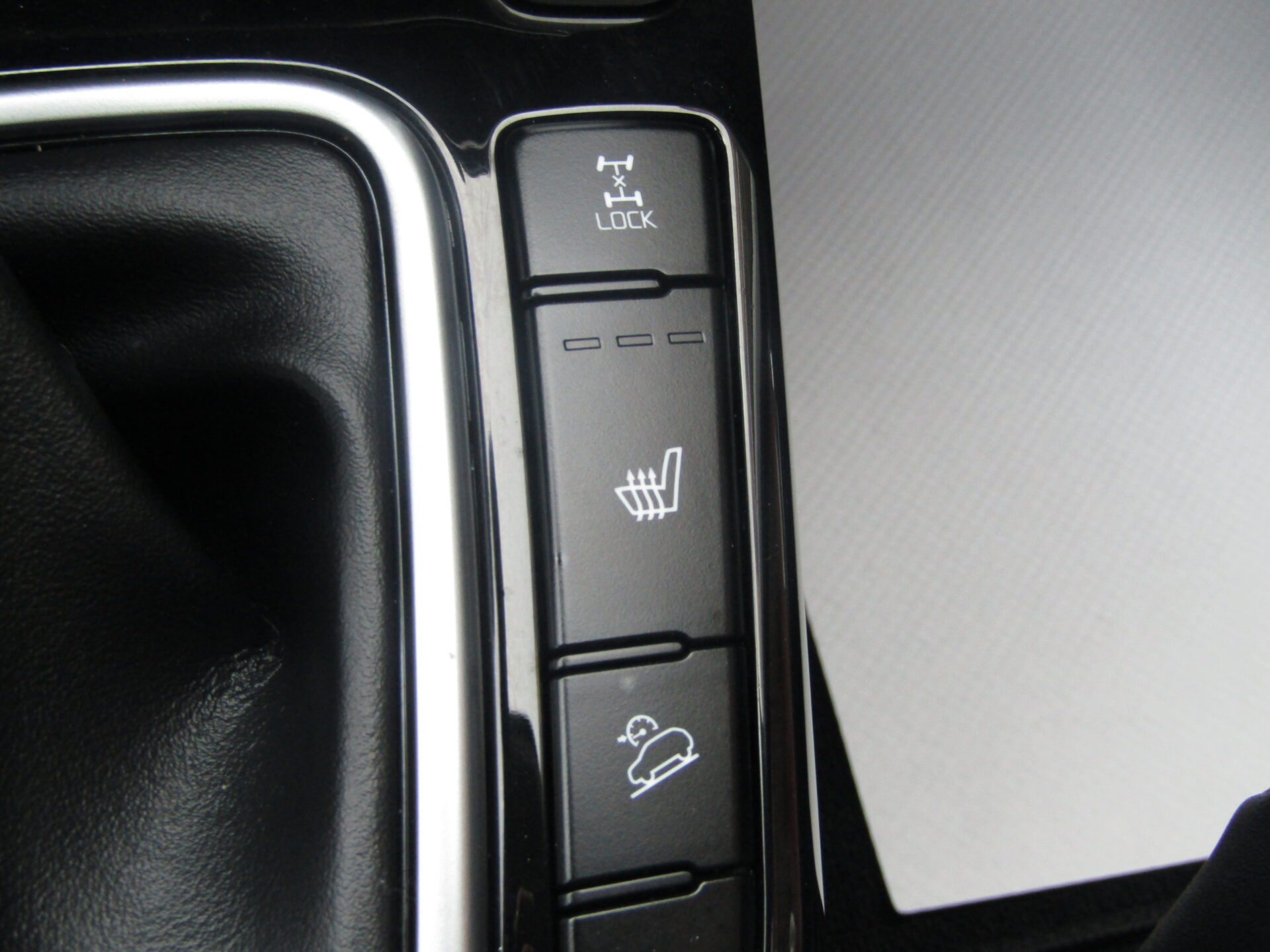 Kia Seltos AWD EX - Image 14