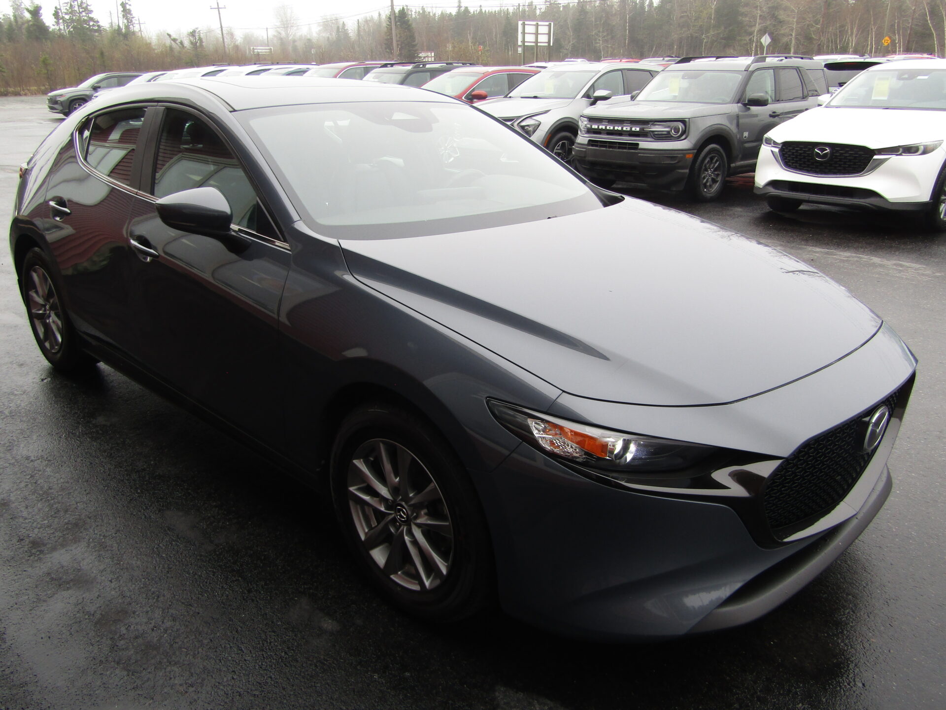 Mazda 3 Sport GS Luxury AWD - Image 4