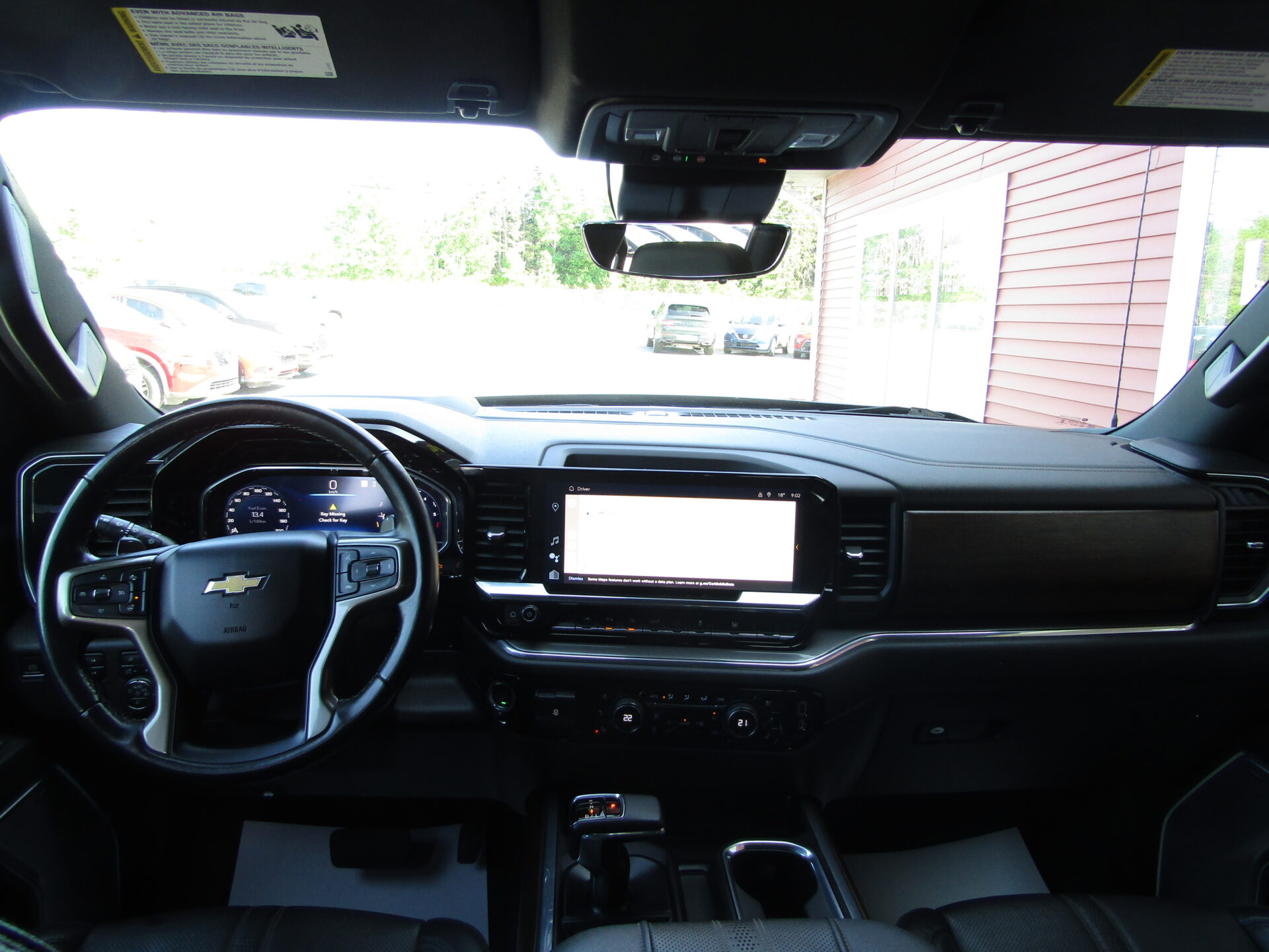 Chevrolet Silverado Crew 4×4 High Country Diesel - Image 11