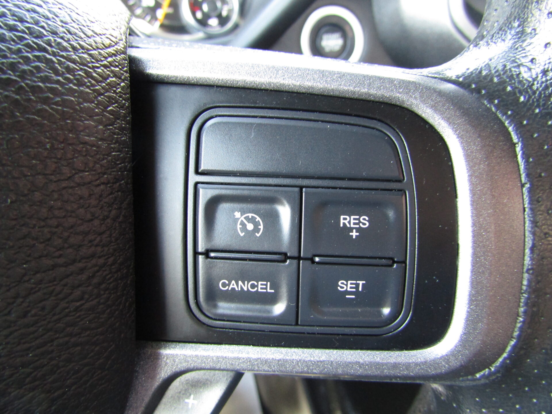 Ram Regular Cab 4×4 DIESEL - Image 18