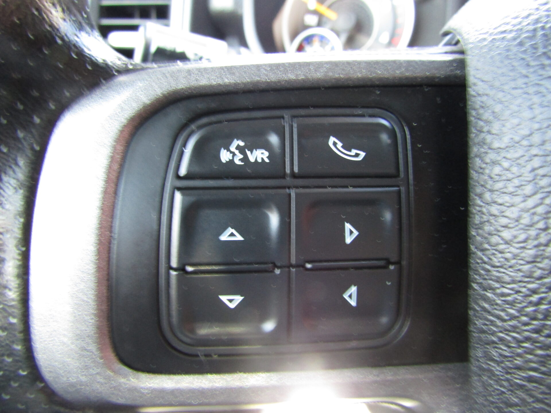 Ram Regular Cab 4×4 DIESEL - Image 20