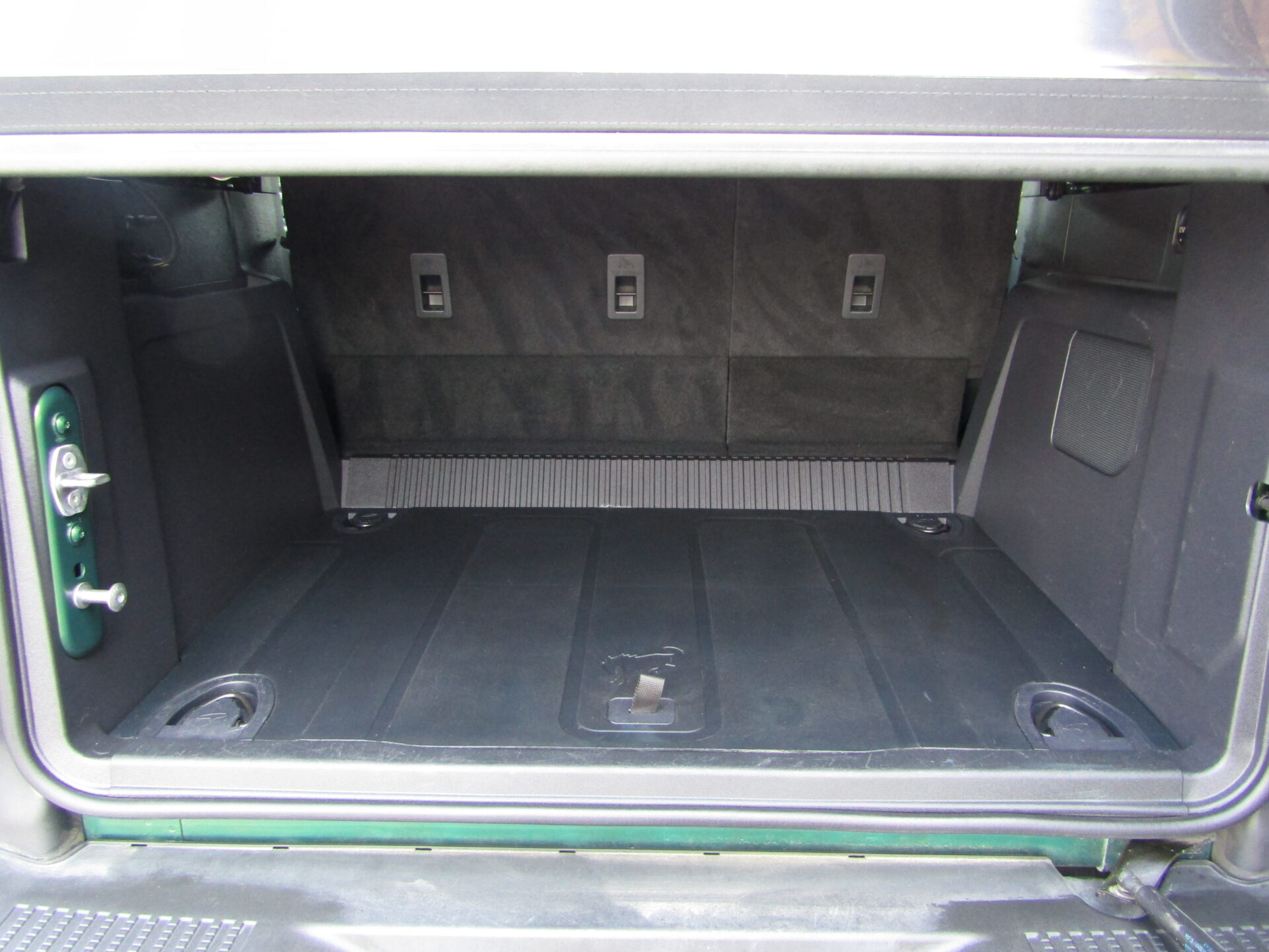 Ford Bronco Advanced Badlands 4×4 - Image 18