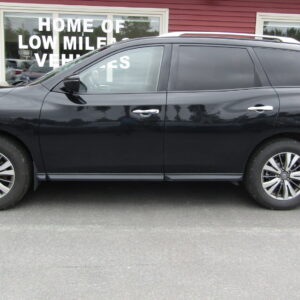 Nissan Pathfinder AWD SV