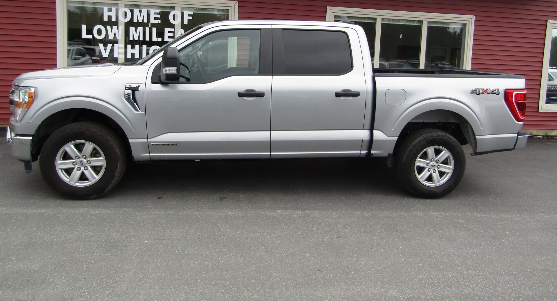 Ford F-150 Crew 4×4 XLT Powerboost Hybrid