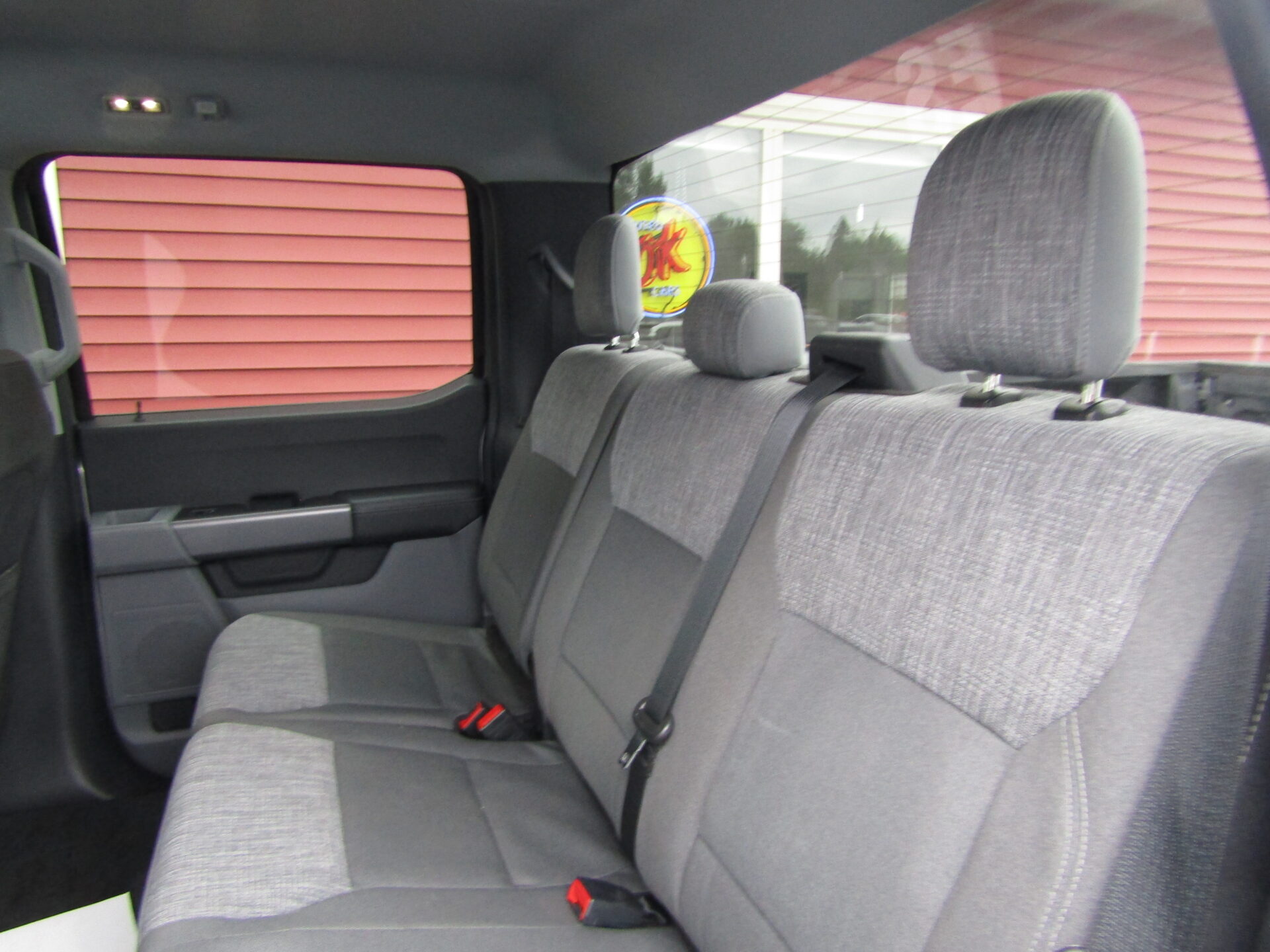 Ford F-150 Crew 4×4 XLT Powerboost Hybrid - Image 16