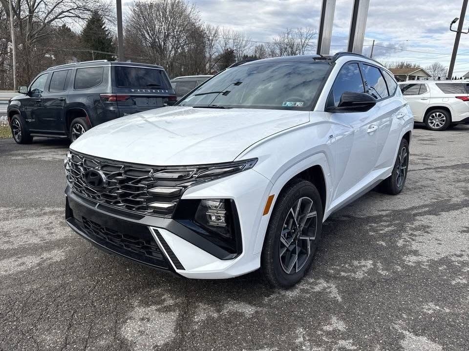 2025 Hyundai Tucson. N Line Hybrid 4dr SUV AWD (1.6L 4cyl Turbo gas/electric hybrid 6A)