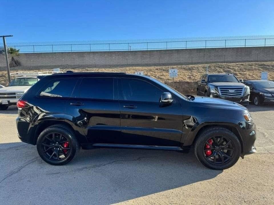 2020 Jeep Grand Cherokee SRT 4dr SUV 4WD (6.4L 8cyl 8A) - Image 9