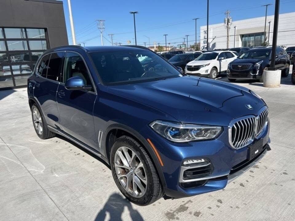 2021 BMW X5. xDrive40i 4dr SUV AWD (3.0L 6cyl Turbo gas/electric mild hybrid 8A) - Image 9