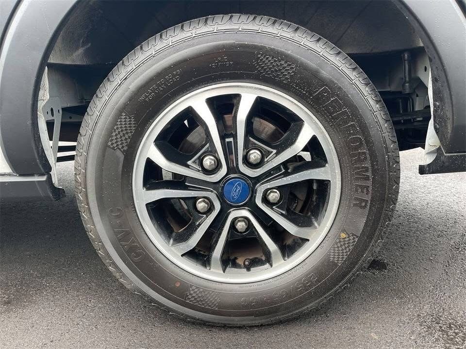 2022 Ford Transit Passenger Van 350 XLT Medium Roof 3dr Van w/ - Image 5