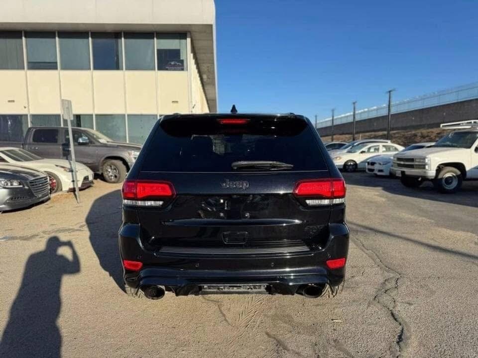 2020 Jeep Grand Cherokee SRT 4dr SUV 4WD (6.4L 8cyl 8A) - Image 3